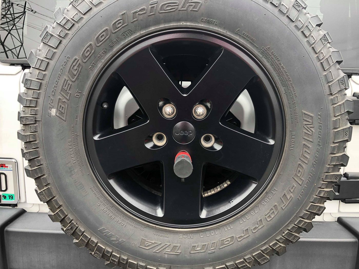 BOLT Lock 20182019 Jeep Wrangler JL BOLT JEEP Spare Tire Lock (Mates