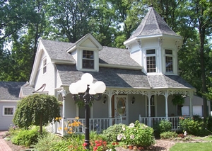1-1/2 story with tower