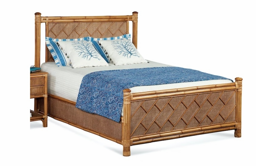 Summer Retreat Chippendale King Bed