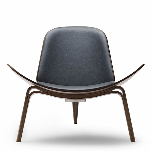 CH07 Shell Chair, Walnut Oil, Loke 7150 Leather