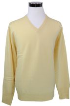 4-ply Men's V-neck Cashmere Sweater (Light Yellow) 4-ply Men's V-neck Cashmere Sweater (Light Yellow)